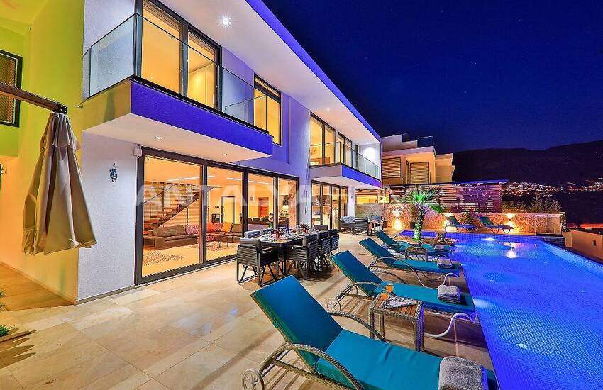 Panoramic Sea View Villa with Infinity Pool in Kalkan 32