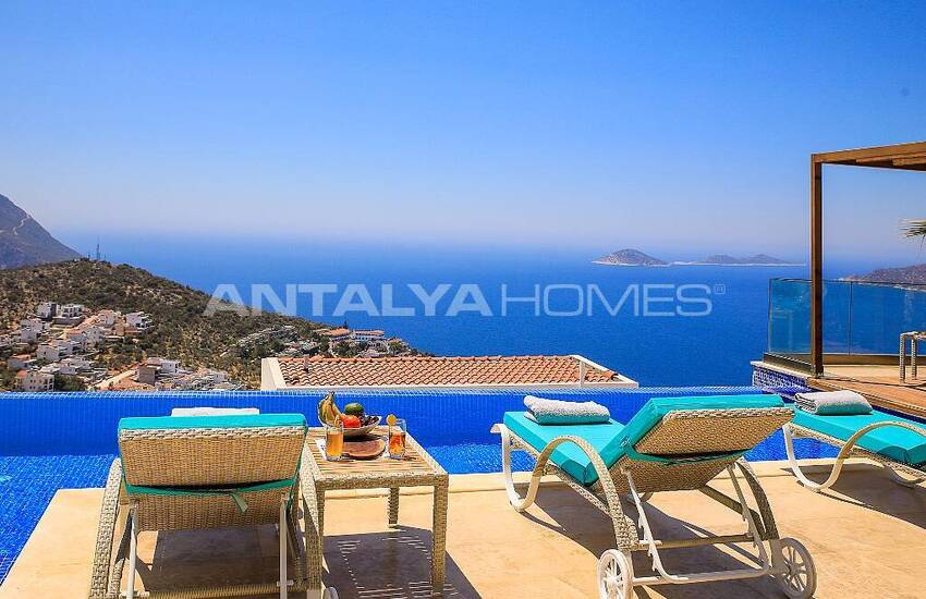 Panoramic Sea View Villa with Infinity Pool in Kalkan 6