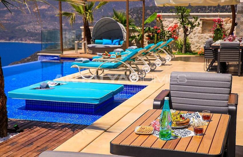 Panoramic Sea View Villa with Infinity Pool in Kalkan 9