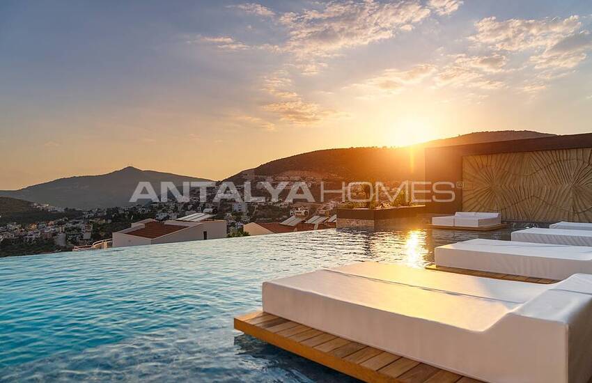 Luxe Villa with Sea View and Infinity Pool in Kalkan 3