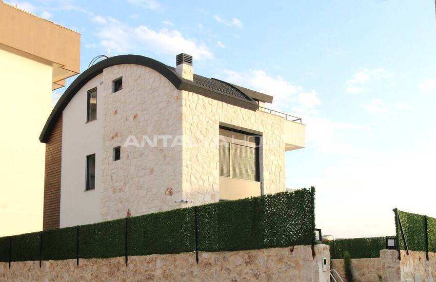 Detached Stone House with Pool and Sauna in Kadriye 7