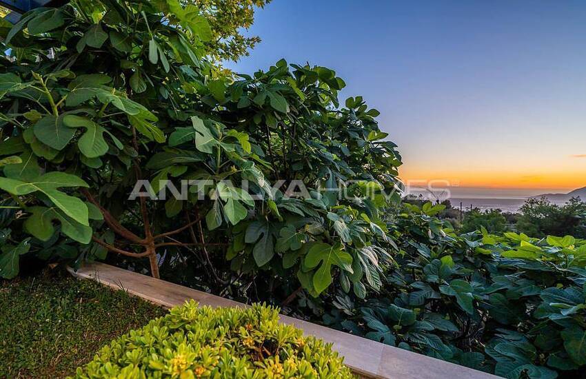 Key Ready Villa with Heated Pool and Jacuzzi in Kalkan 16