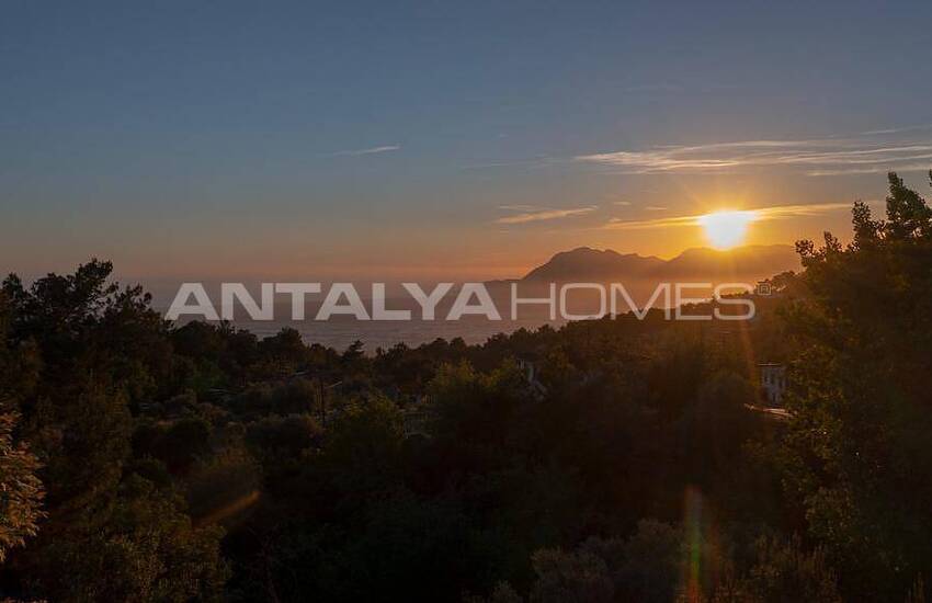 Key Ready Villa with Heated Pool and Jacuzzi in Kalkan 20