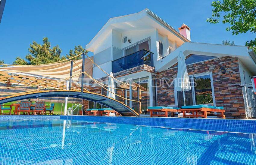 Key Ready Villa with Heated Pool and Jacuzzi in Kalkan 3