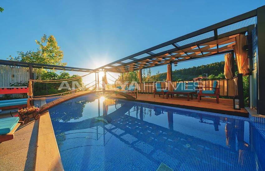 Key Ready Villa with Heated Pool and Jacuzzi in Kalkan 4