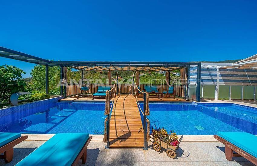 Key Ready Villa with Heated Pool and Jacuzzi in Kalkan 5