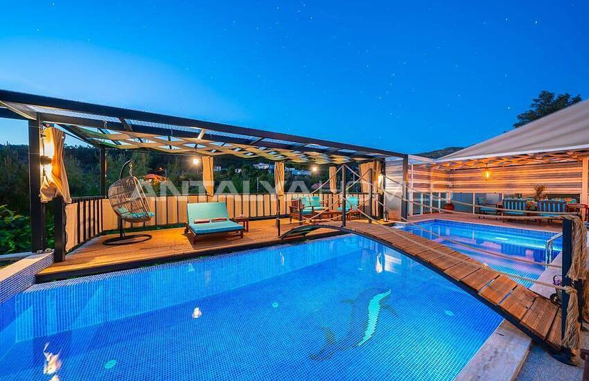 Key Ready Villa with Heated Pool and Jacuzzi in Kalkan 10