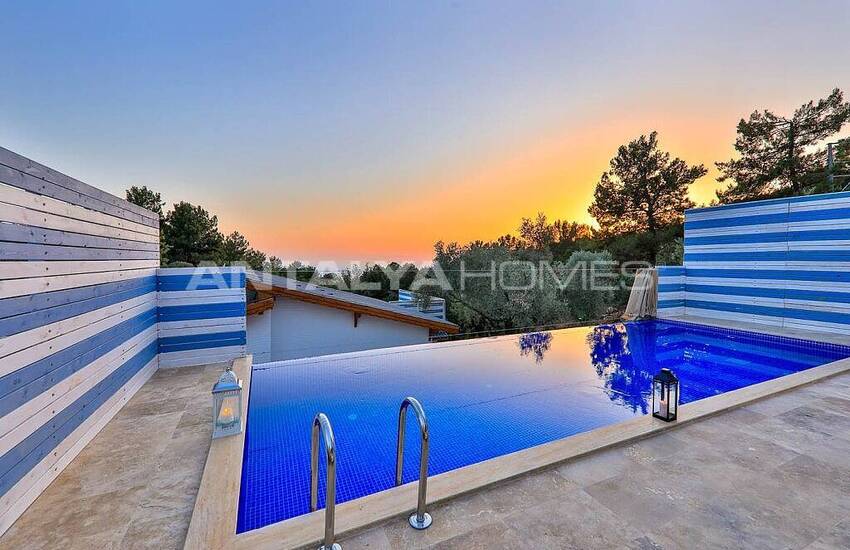 Spacious Home with Pool Intertwined with Nature in Kalkan 6