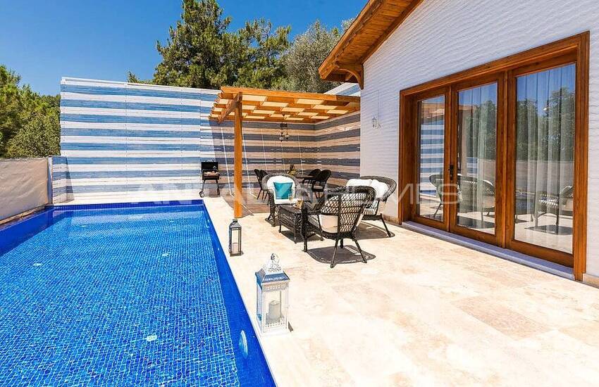 Stylish Villa with Jacuzzi Intertwined with Nature in Kalkan 12