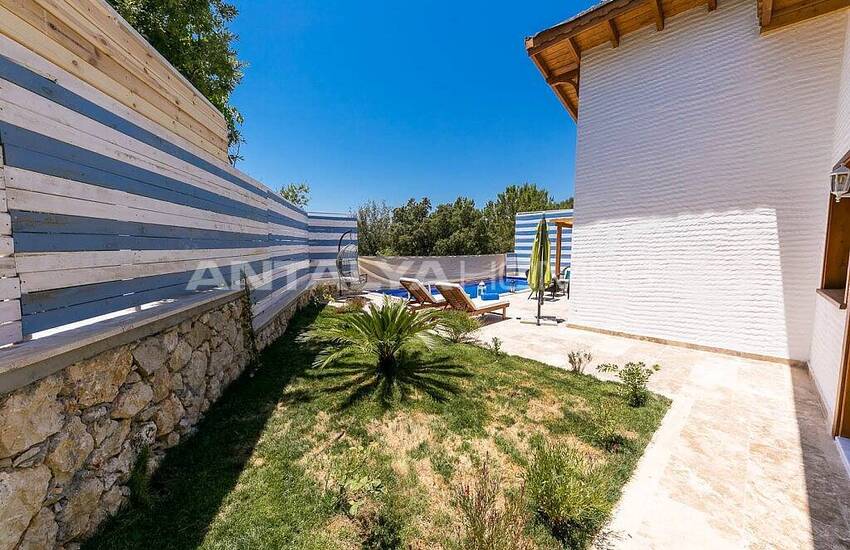 Stylish Villa with Jacuzzi Intertwined with Nature in Kalkan 9