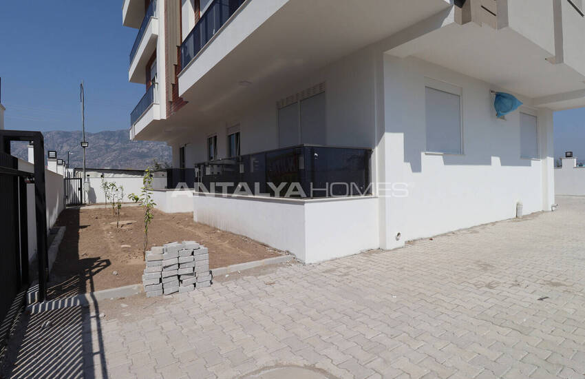 Antalya Döşemealtı'nda Şık Tasarımlı Sıfır Daireler 1