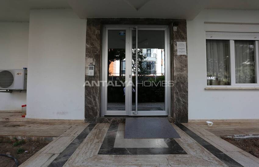 Well-located Apartment with 2 Bedrooms in Antalya Konyaalti 4