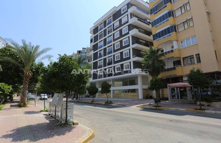 Spacious Apartment with Indoor Car Park in Antalya Muratpasa 3