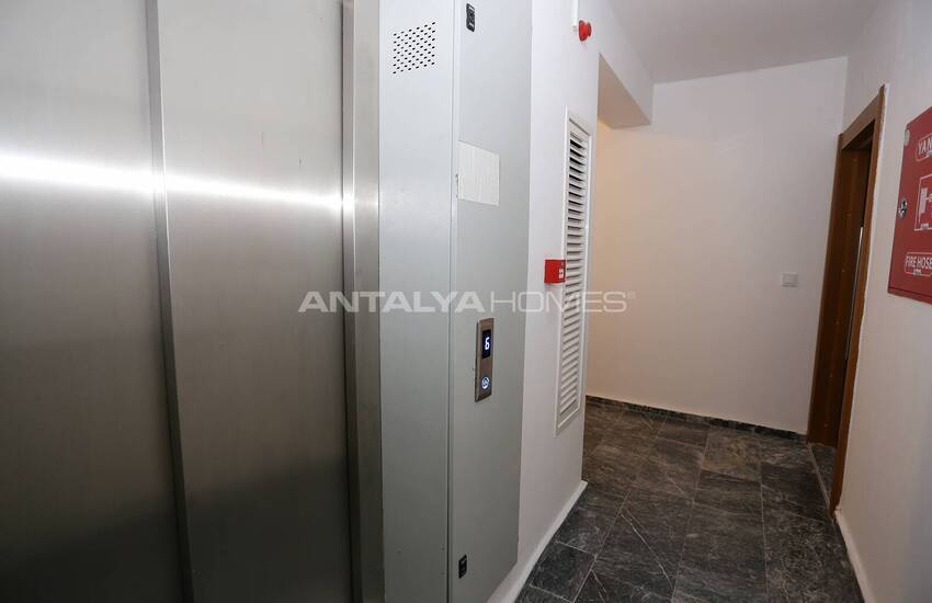 Spacious Apartment with Indoor Car Park in Antalya Muratpasa 10