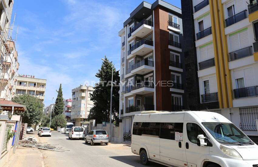 Well Located Property with Underfloor Heating in Muratpasa Antalya 2