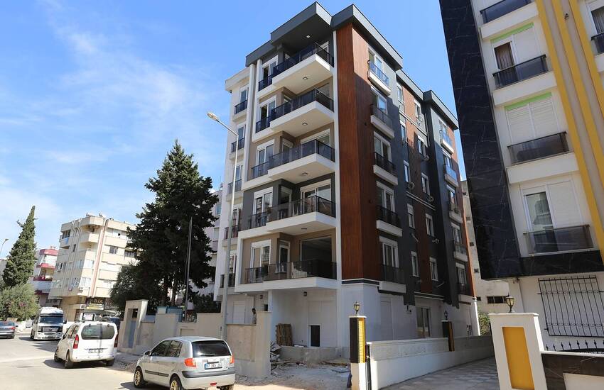 Well Located Property with Underfloor Heating in Muratpasa Antalya