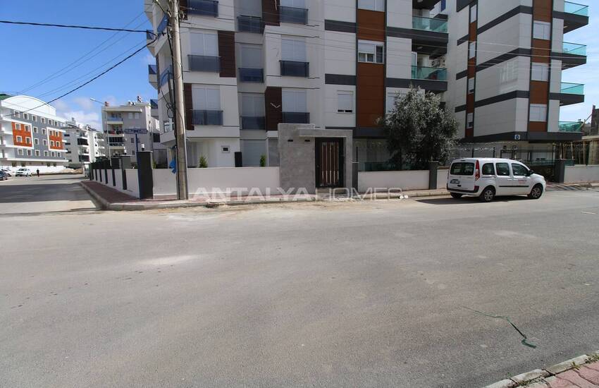 Furnished Apartment with High Rental Income Potential in Antalya 3