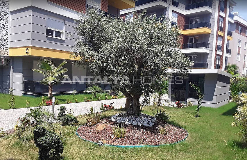 Apartment with Gas Combi and Indoor Car Park in Muratpasa 1