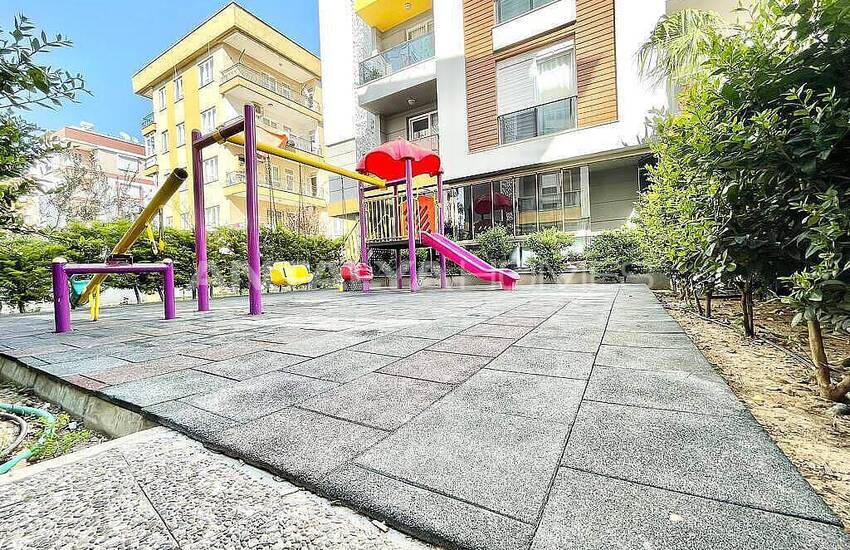 Apartment with Gas Combi and Indoor Car Park in Muratpasa 4