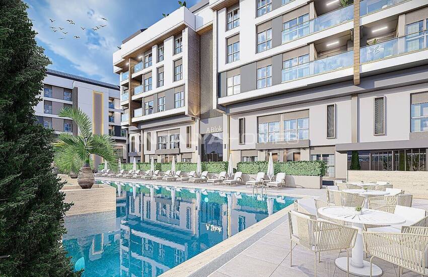 Lägenheter I Ett Komplex Med Parkeringsplats I Konyaalti Antalya