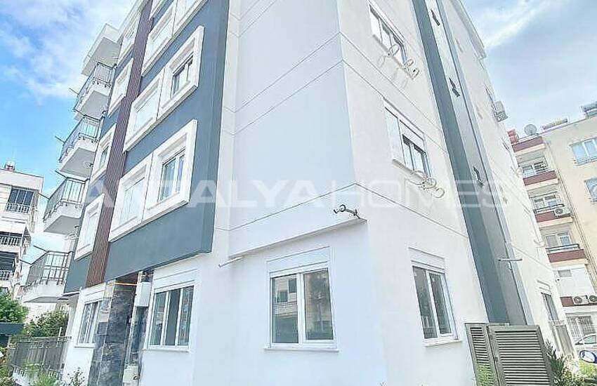 3 Bedroom Flat with Gas Combi in Muratpasa Kizilarik 2
