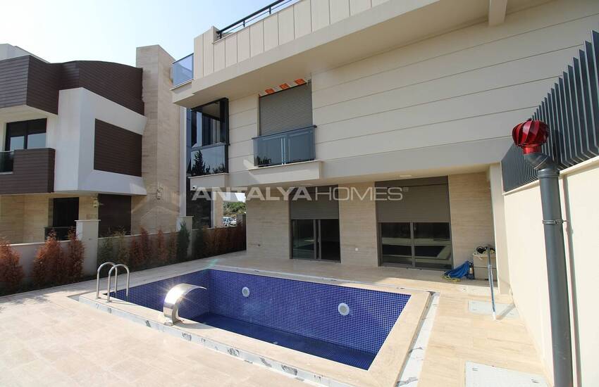 Triplex Villa with Private Pool and Elevator in Antalya 1