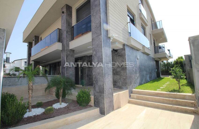 Turnkey Triplex Villas with Private Pool in Antalya Guzeloba 6