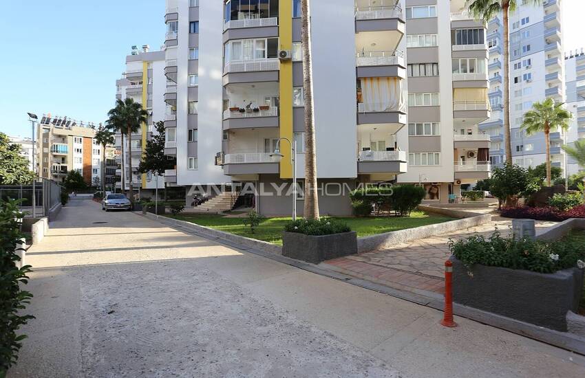 Stylish Apartment Close to Sea in Siteler Neighborhood Antalya 1