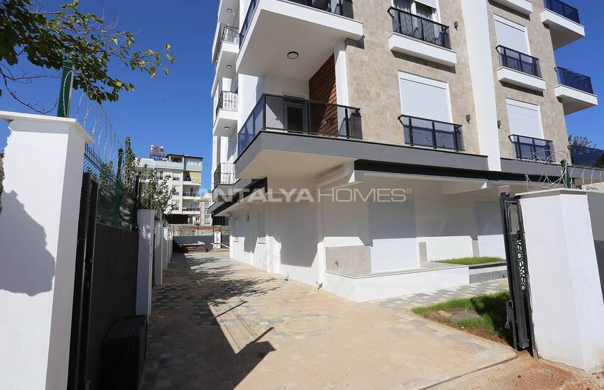 Turnkey Luxe Apartment in Modern Building in Antalya Muratpasa 4