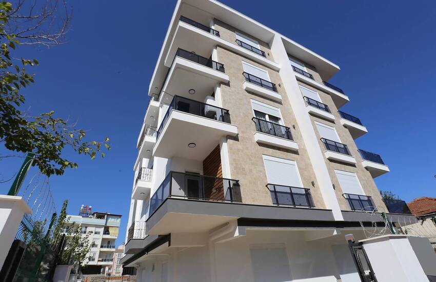 Turnkey Luxe Apartment in Modern Building in Antalya Muratpasa 1