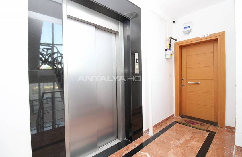 Ready to Move Apartment in a Complex in Lara Antalya 11