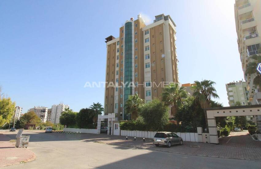 Ready to Move Apartment in a Complex in Lara Antalya 6