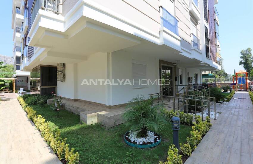 Furnished Property in a Complex with Pool in Antalya Konyaalti 1
