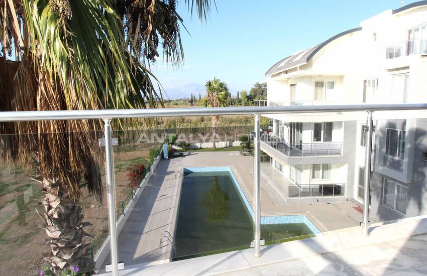 Key-ready Furnished Apartment in Complex with Pool in Belek 11