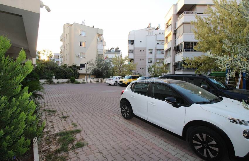 Spacious Apartment with Natural Gas System Near the Sea in Lara 10