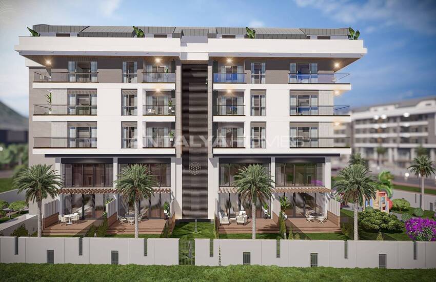Antalya Konyaaltı’nda Açık ve Kapalı Havuzlu Sitede Lüks Daireler 2