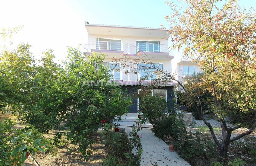 آپارتمان های بزرگ در نزدیکی امکانات اجتماعی در کادریه، ترکیه 4