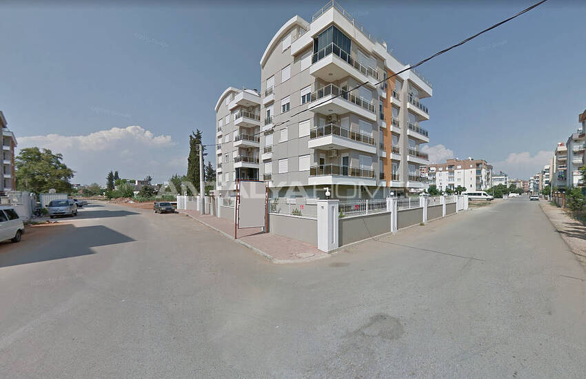 Well-located 2-bedroom Apartment in Antalya Muratpasa 4