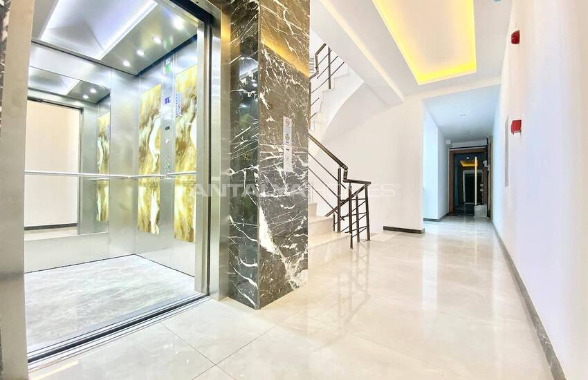 Stylish Flat in a Complex Close to the Sea in Muratpasa 11