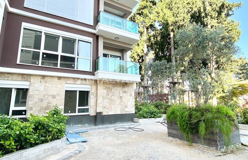 Stylish Flat in a Complex Close to the Sea in Muratpasa 5