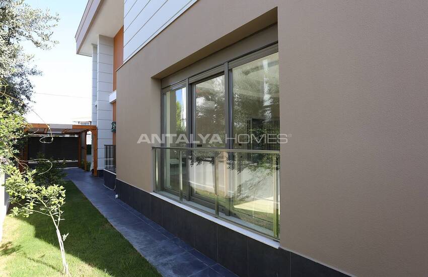 Spacious Detached Villa with Private Pool in Antalya Yesilbayir 13