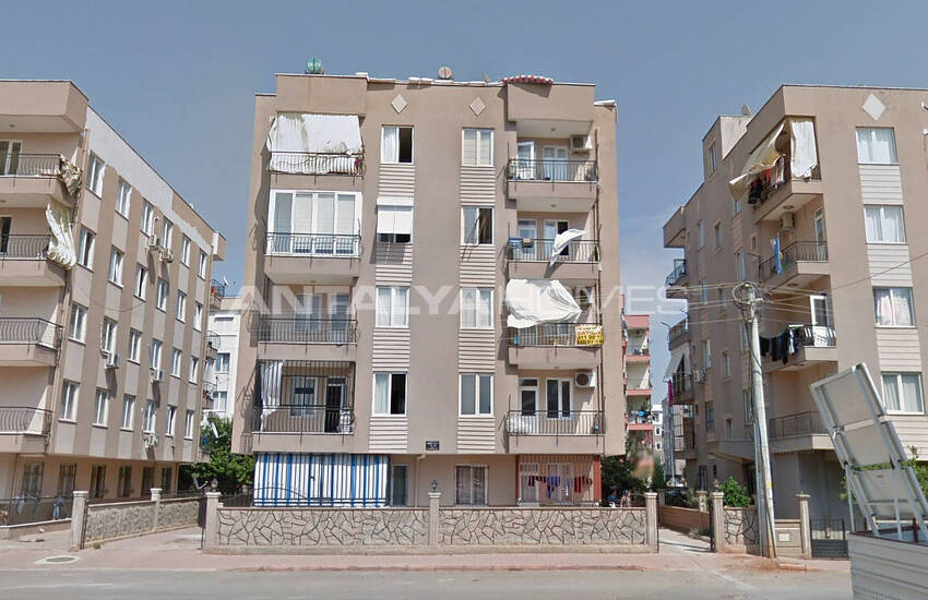 Ready-to-move Spacious Flat in a Building Antalya Kizilarik 2