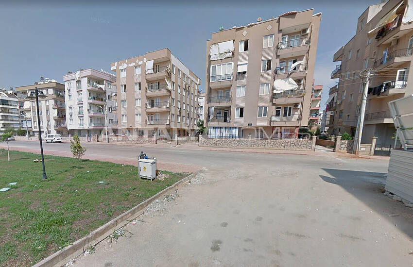 Ready-to-move Spacious Flat in a Building Antalya Kizilarik 3