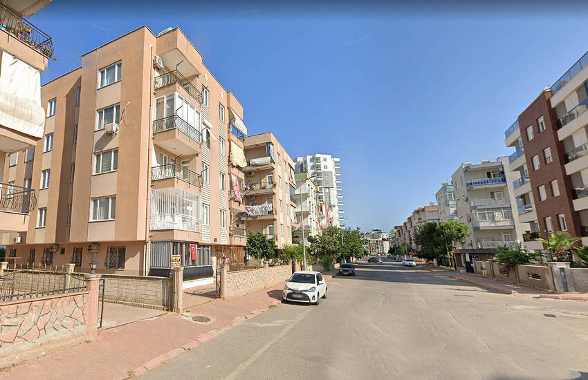 Ready-to-move Spacious Flat in a Building Antalya Kizilarik 1