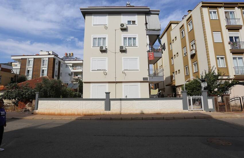 Apartments 350 M From the Tram Station in Kepez Antalya
