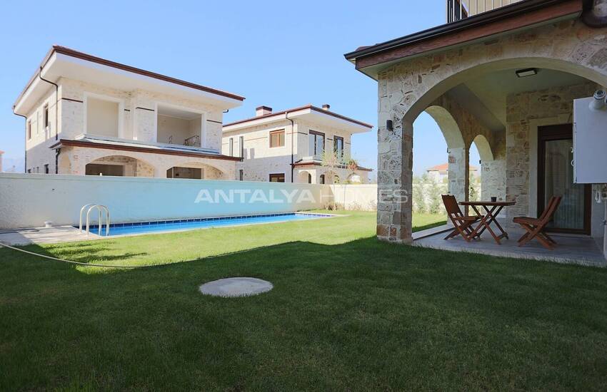 Antique Design Villas with Private Pool in Dosemealti 3