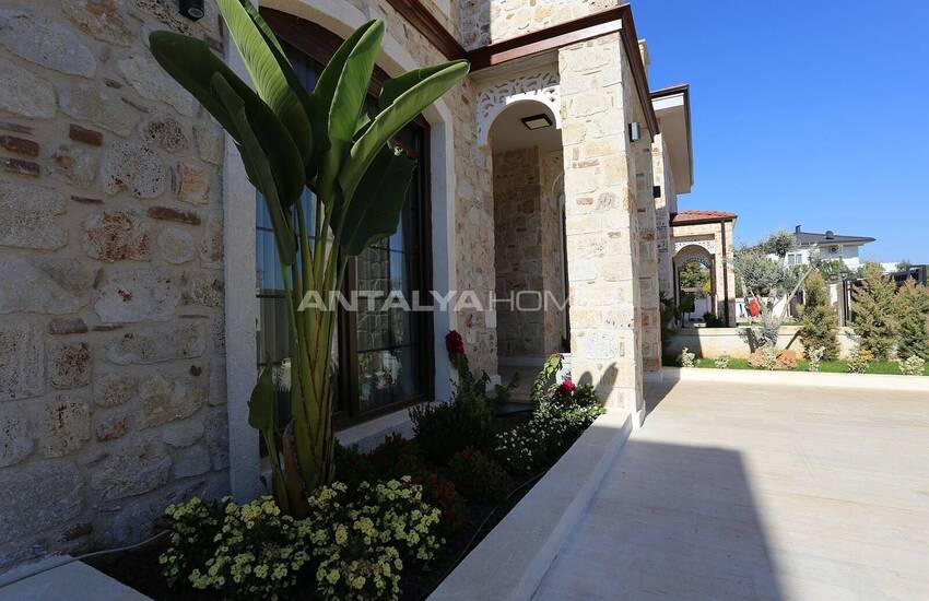 Antique Design Villas with Private Pool in Dosemealti 9