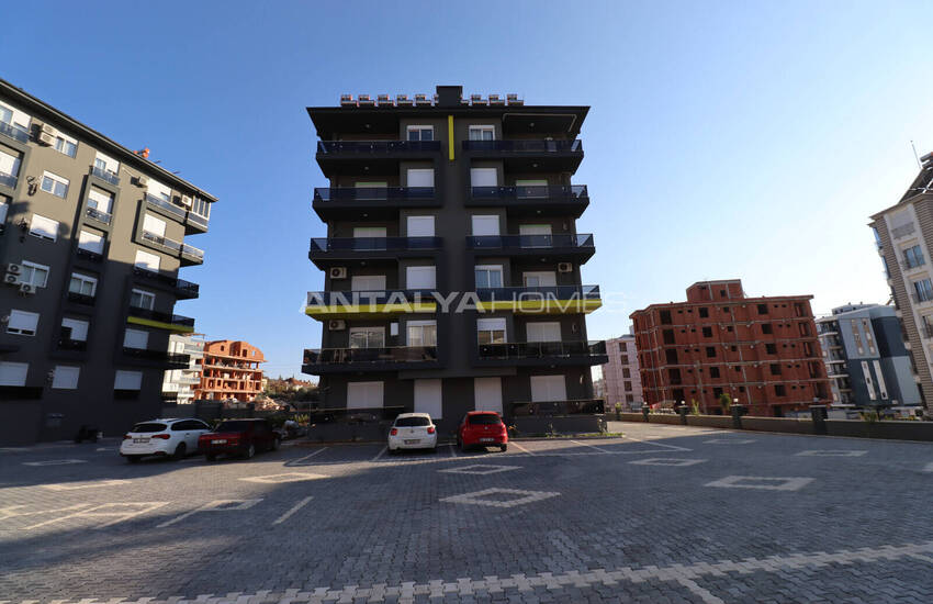 High-quality Apartments with City View in Antalya Kepez 3