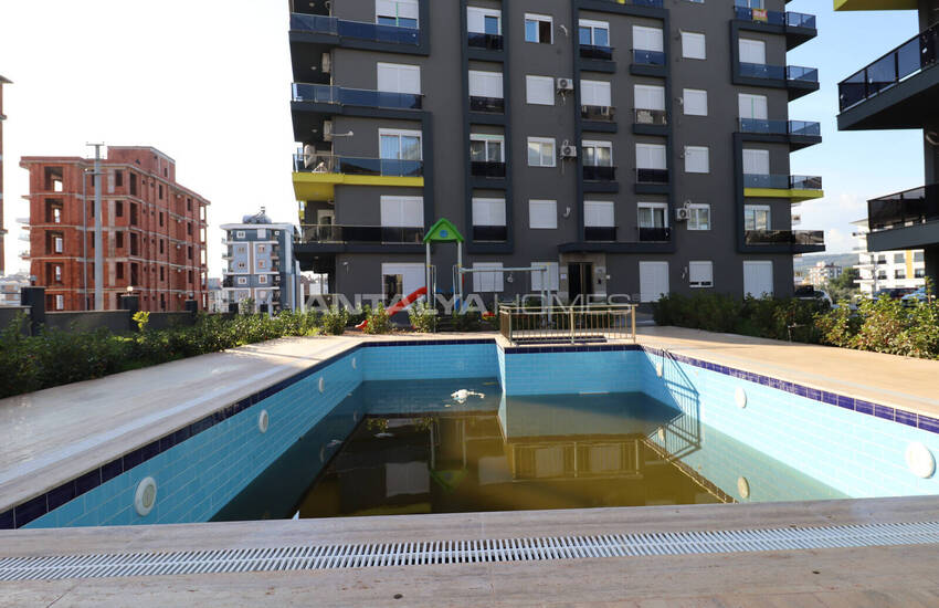 High-quality Apartments with City View in Antalya Kepez 5