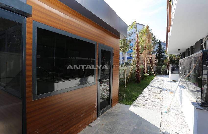 Apartment in Elit Complex Near the Sea in Antalya Muratpasa 12
